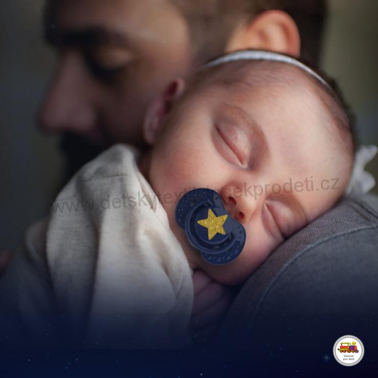 Dudlík silikonový dynamický Stardust 6-18m 2ks 22/894 BLUE