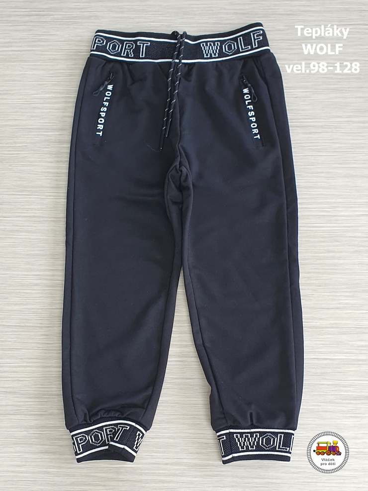Chlapecké tepláky Wolf T2177D WOLF SPORT černé vel. 98