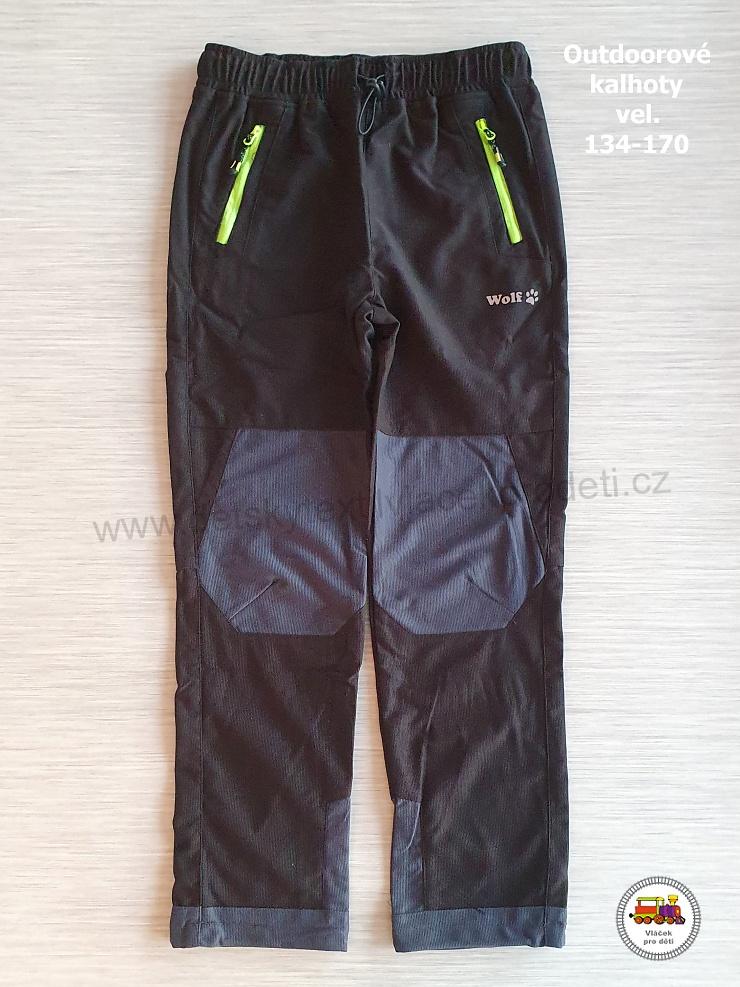NOVINKA-Kalhoty sportovní (manšestrové) Wolf T2451 vel.140, 146