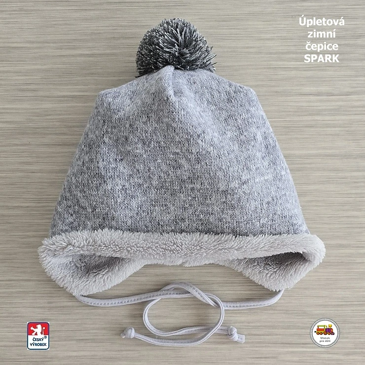 NOVINKA-Dětská zimní čepice Spark Úpletová zavazovací vel.L (1-3 roky) a XL (3-5 let)