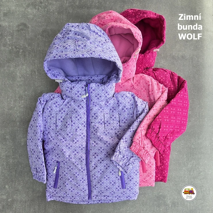 NOVINKA-Bunda zimní dívčí Wolf B2152 vel. 98, 104, 110, 166, 122