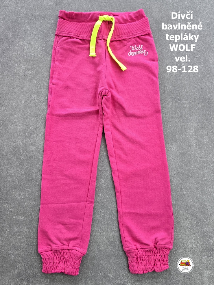 NOVINKA-Dívčí tepláky bavlněné Wolf T2480B vel. 98, 104, 110, 116, 122, 128
