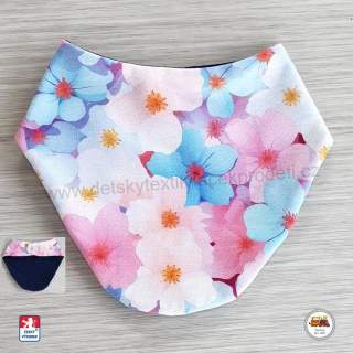 Slintáček - nákrčník bavlna potisk /č.64/ Květy s modrou