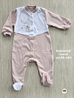 Kojenecký/dětský overal bavlněný /783/ Zajíček na béžové vel. 92