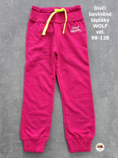 Dívčí tepláky bavlněné Wolf T2480B tmavě růžové vel. 98
